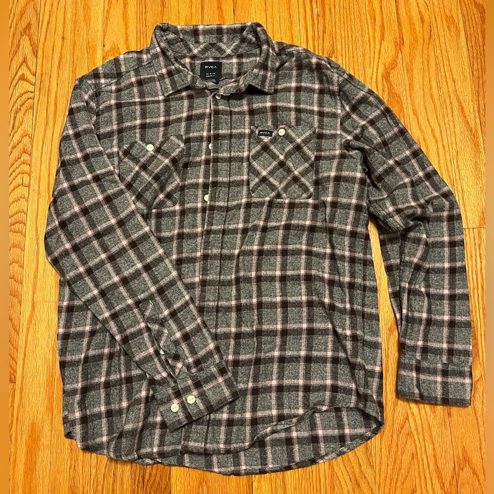 RVCA Plaid longsleeve button shirt